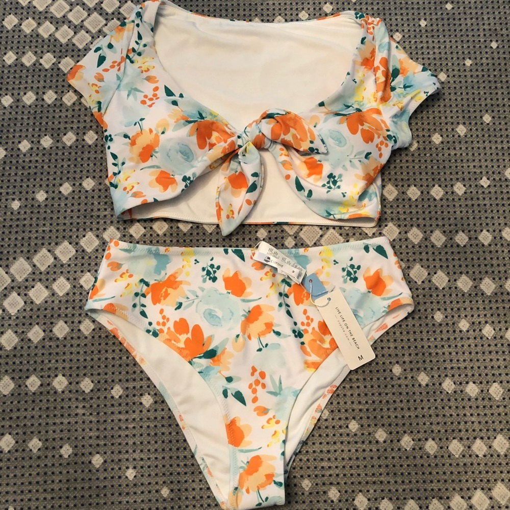 NWT Cupshe Swimsuit sz M